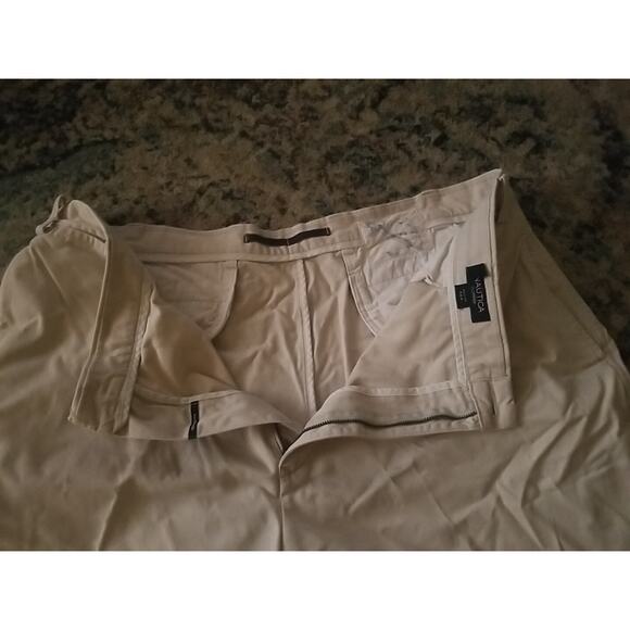 Nautica Clipper NS-83 Relax Fit Men's Shorts Color Stone Cotton Size 42W - Picture 14 of 16